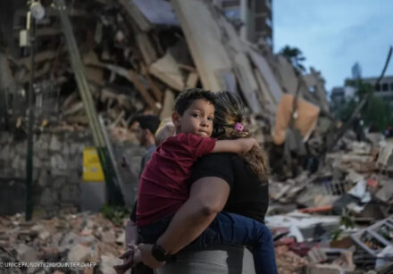 crianças no terremoto da venezuela