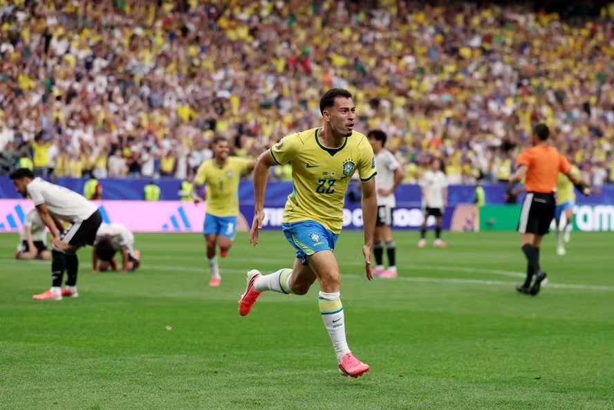  Brasil venceu o Japão por 2 a 1 com gol de Martinelli nos acréscimos e avançou às oitavas