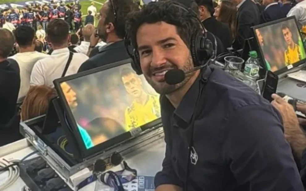 Gabriel Magalhães virou alvo de críticas de Pato ao vivo, enquanto Galvão Bueno saiu em defesa do zagueiro durante a transmissão.