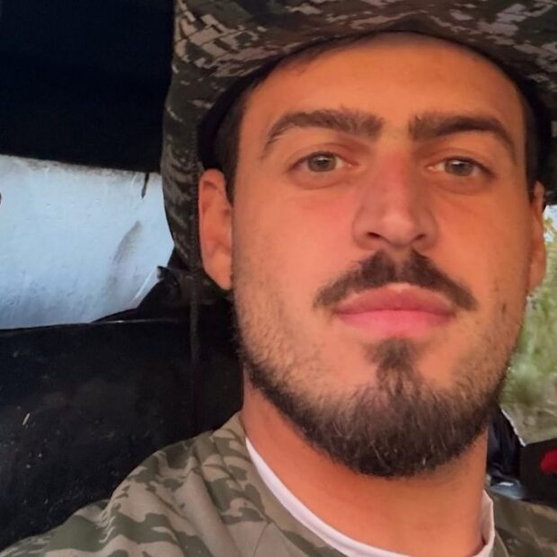 Jon Vlogs é alvo de processo movido por ex-funcionário no Rio de Janeiro