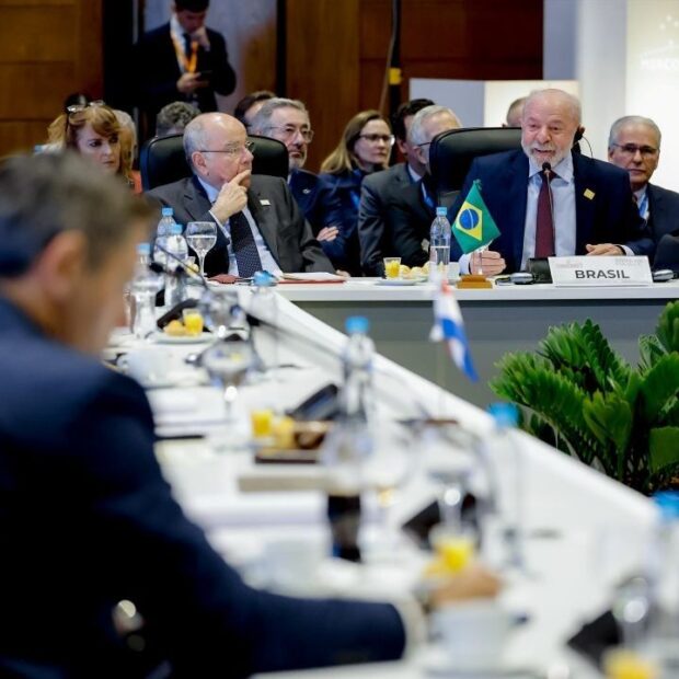 lula pt faz discurso na 68 cupula de presidentes do mercosul em assuncao