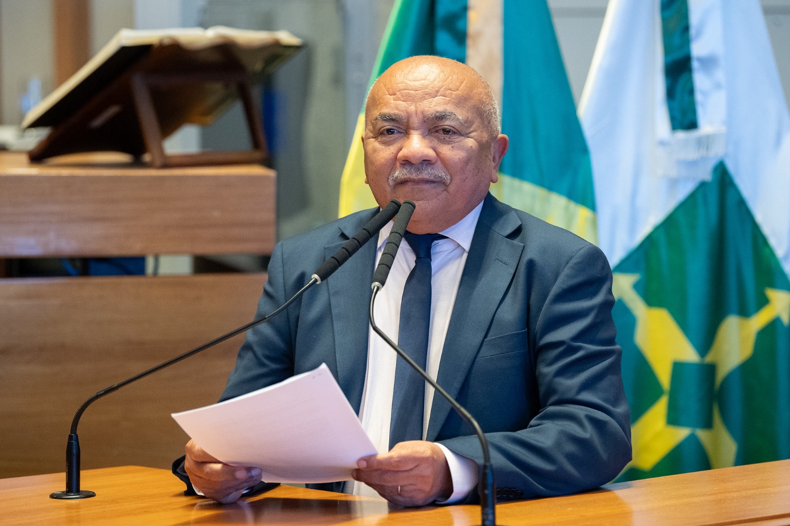 Distritais aprovam criação de duas administrações