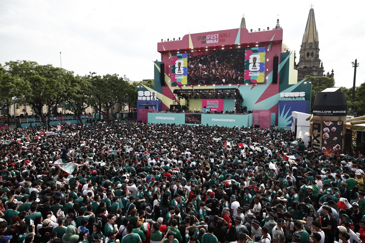 mexico fbl wc 2026 fans