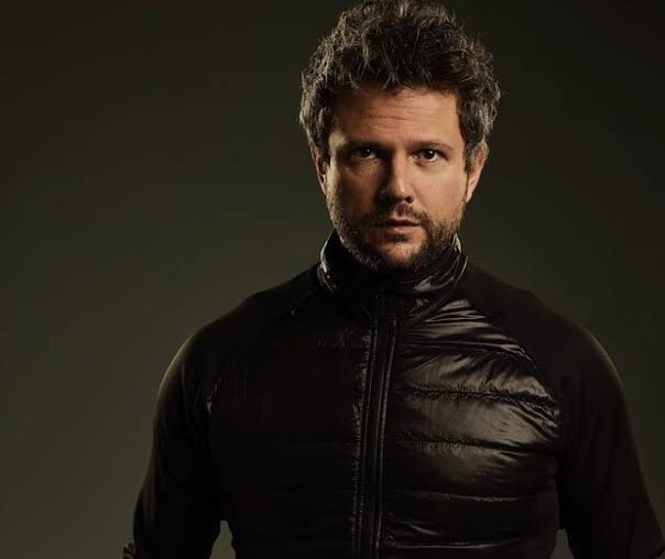 O desabafo de Selton Mello sobre Sessão de Terapia virou assunto nas redes. O ator quer ver a série na TV aberta e diz que ela pode ajudar milhares de pessoas.
