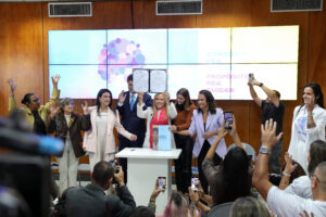 celina leao a