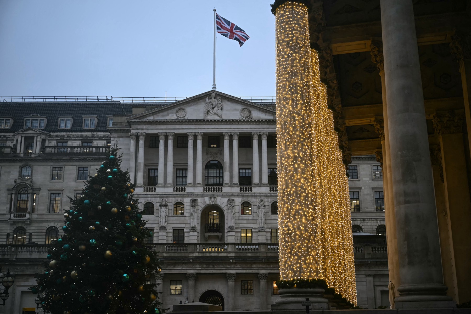 britain economy bank