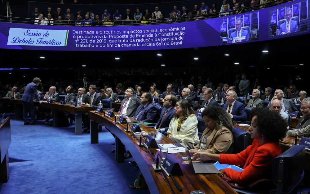 debate escala 6x1 no senado. (1)