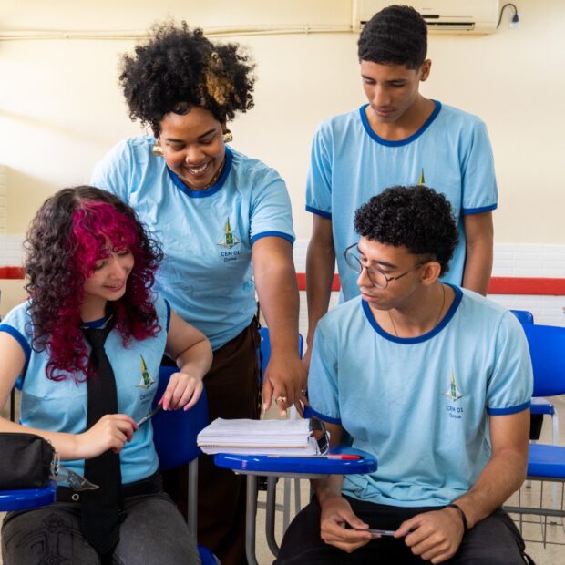 foto 1 após restrição ao uso de celulares, escolas do df registram avanços felipe de noronha