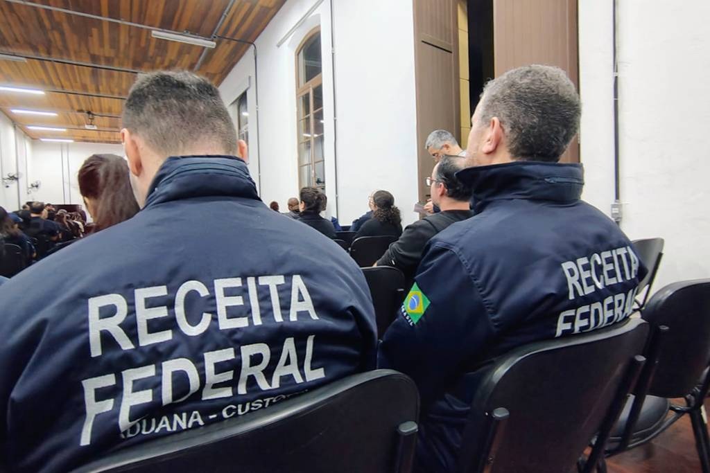 Caso reacende disputa entre Receita Federal e Polícia Federal sobre acesso a áreas de alfândega