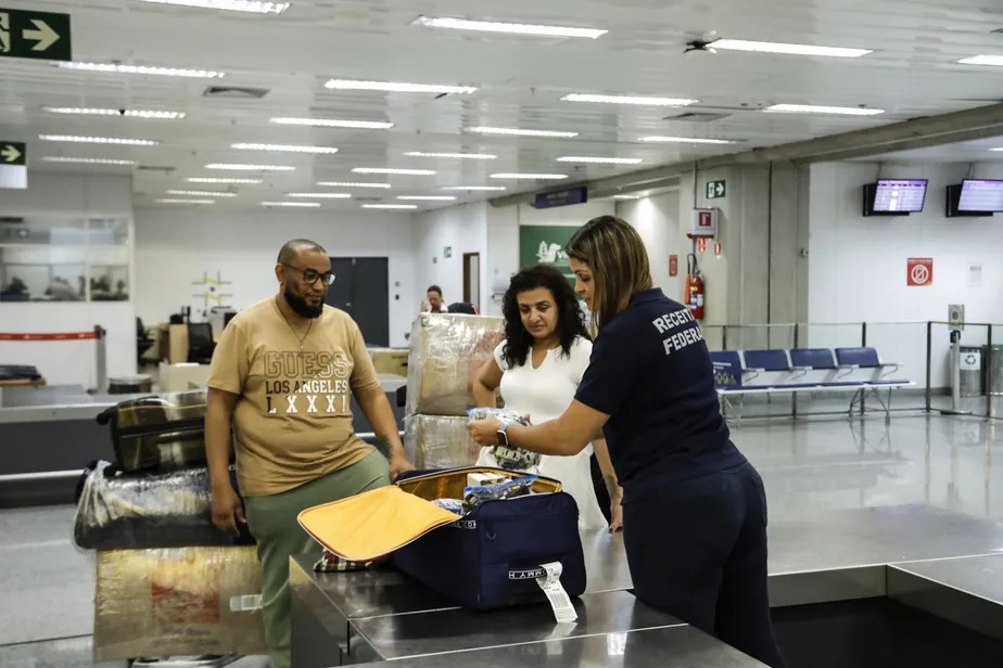  Emissora afirma que cumpriu todos os protocolos dos órgãos competentes
