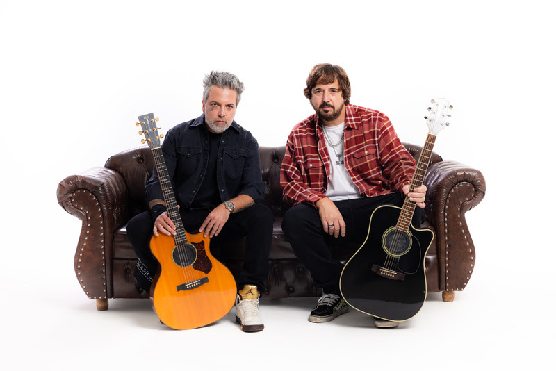 O João Rock 2026 vai promover um reencontro que promete emocionar os fãs de Charlie Brown Jr.. Marcão Britto, Thiago Castanho, Negra Li e Marcelo Nova sobem ao mesmo palco para revisitar o icônico álbum Charlie Brown Jr. Acústico, de 2003.