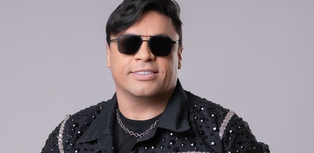 Mais do que uma banda, a Cavaleiros do Forró também carrega uma história marcada por perdas. A morte de Neto Araújo reacende a memória de um dos capítulos mais dolorosos do forró brasileiro.