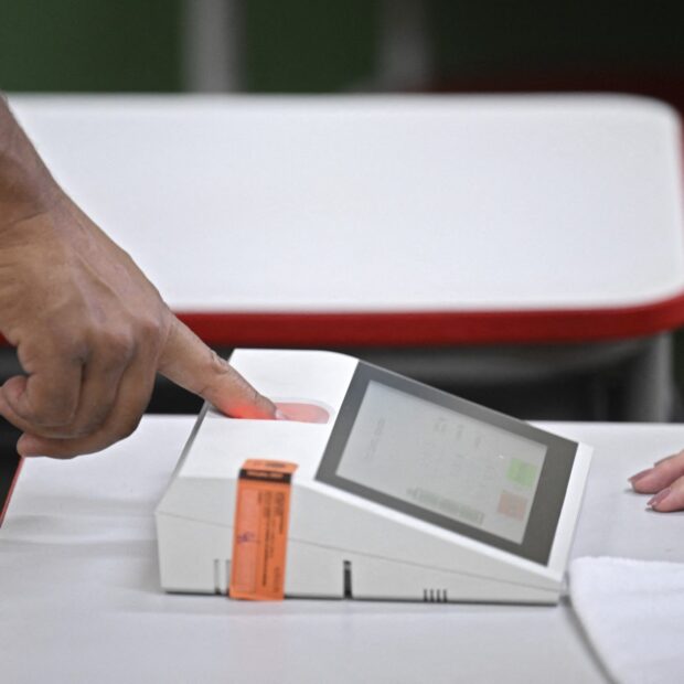 brazil election runoff voters