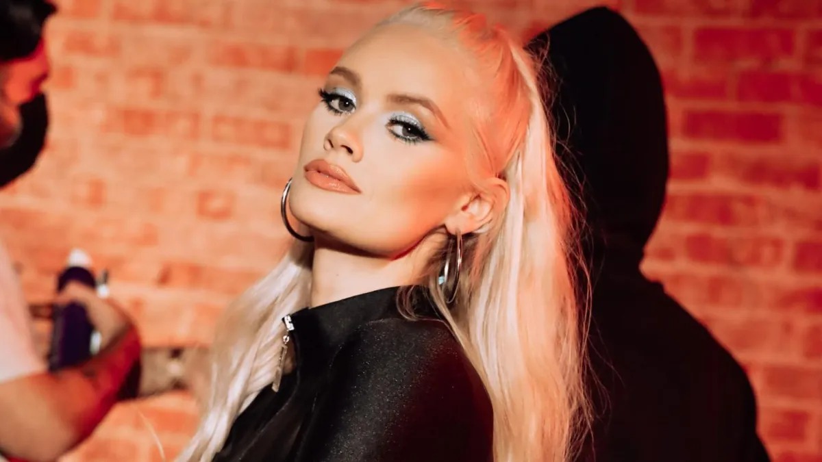 Lauren Bennett morreu aos 37 anos, segundo comunicado do G.R.L.