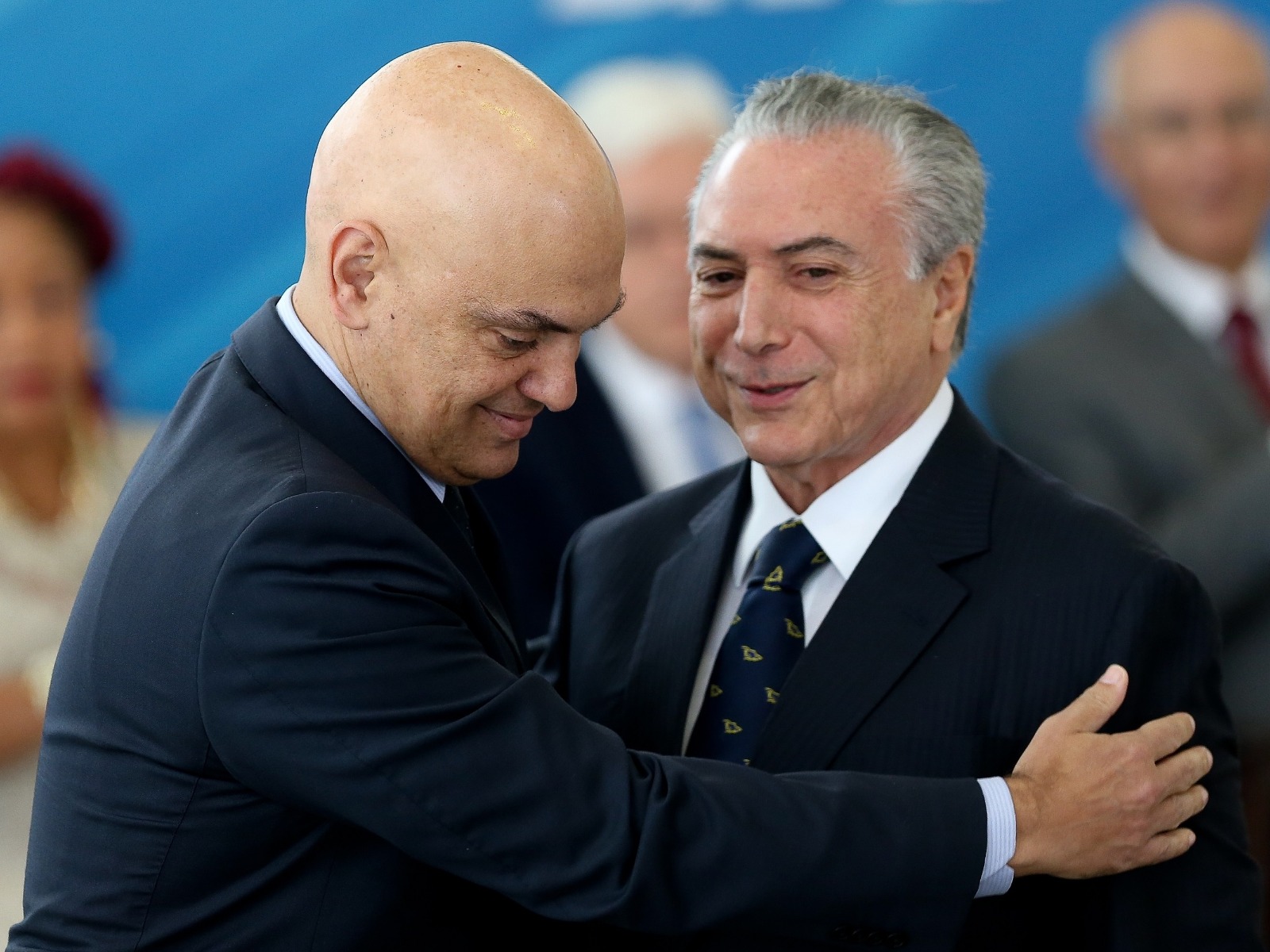 Padrinho de Moraes no STF, Temer se encontra com aliados de Mendonça em SP e busca atenuar crise