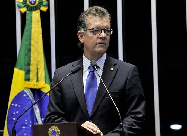 laércio oliveira
