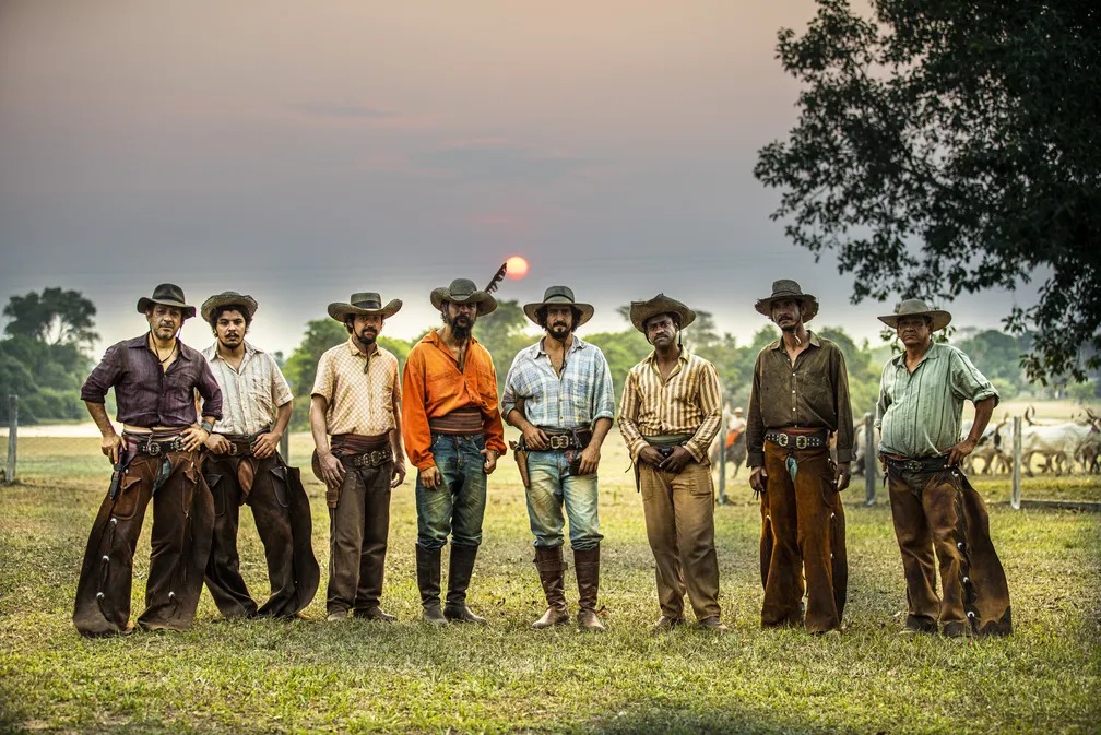 Sucesso da novela obrigou a Globo a reagir na audiência e virou marco da teledramaturgia brasileira