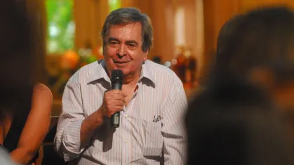Após a morte de Benedito Ruy Barbosa, a Globo presta homenagem ao criador de clássicos como Pantanal, Renascer e O Rei do Gado com uma edição especial de Donos da História.