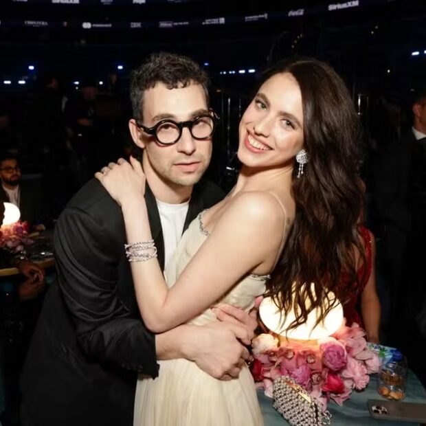 Jack Antonoff foi ao casamento de Taylor Swift e Travis Kelce sem Margaret