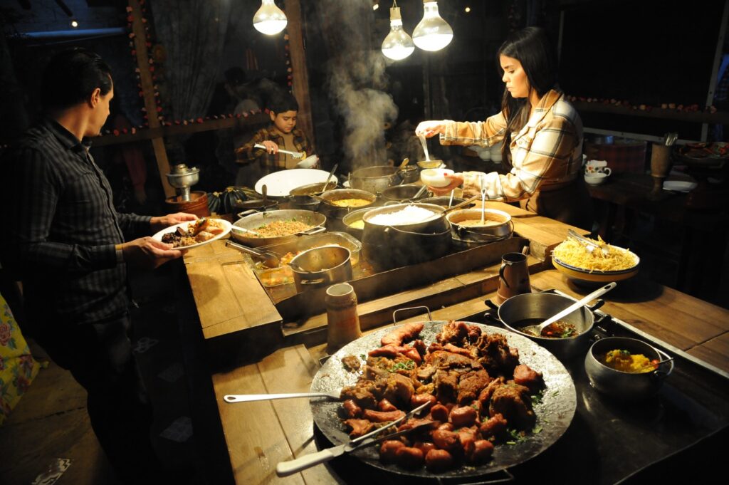 Do tempero caseiro às especialidades da casa, o restaurante conquistou os convidados. (Foto: Mauro Vieira)