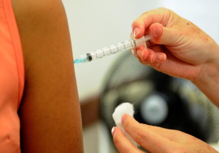 9.4. campanha de vacinação contra influenza. foto pedro ventura agencia brasilia