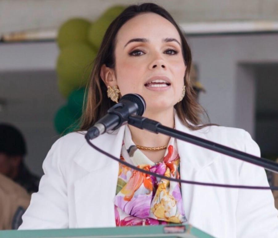 Primeira-dama da Paraíba Revela Trauma Pessoal Após 30 Anos