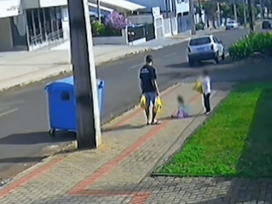 pai que chutou filha de 3 anos no paraná é suspeito de ter agredido o enteado de 5 anos
