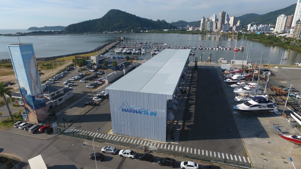O Marina Itajaí Boat Show destacou o potencial da economia azul e os debates sobre o futuro do mercado náutico brasileiro.