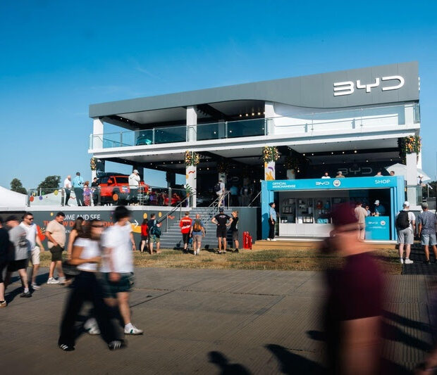 A BYD levou a marca Yangwang ao Goodwood Festival of Speed e apresentou o hipercarro U9 Xtreme.