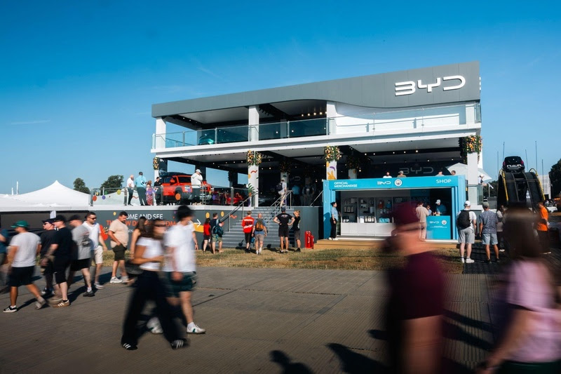 A BYD levou a marca Yangwang ao Goodwood Festival of Speed e apresentou o hipercarro U9 Xtreme.