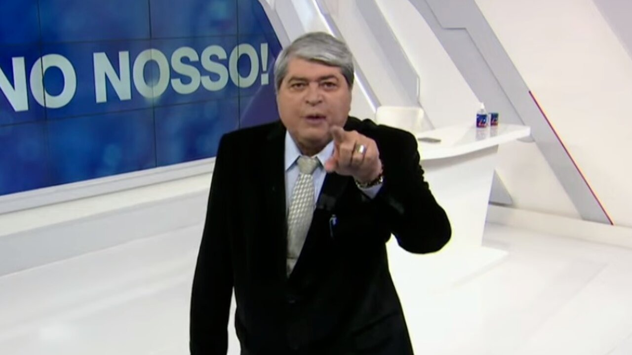 José Luiz Datena e a Band foram condenados a indenizar um empresário após acusação exibida no Brasil Urgente.