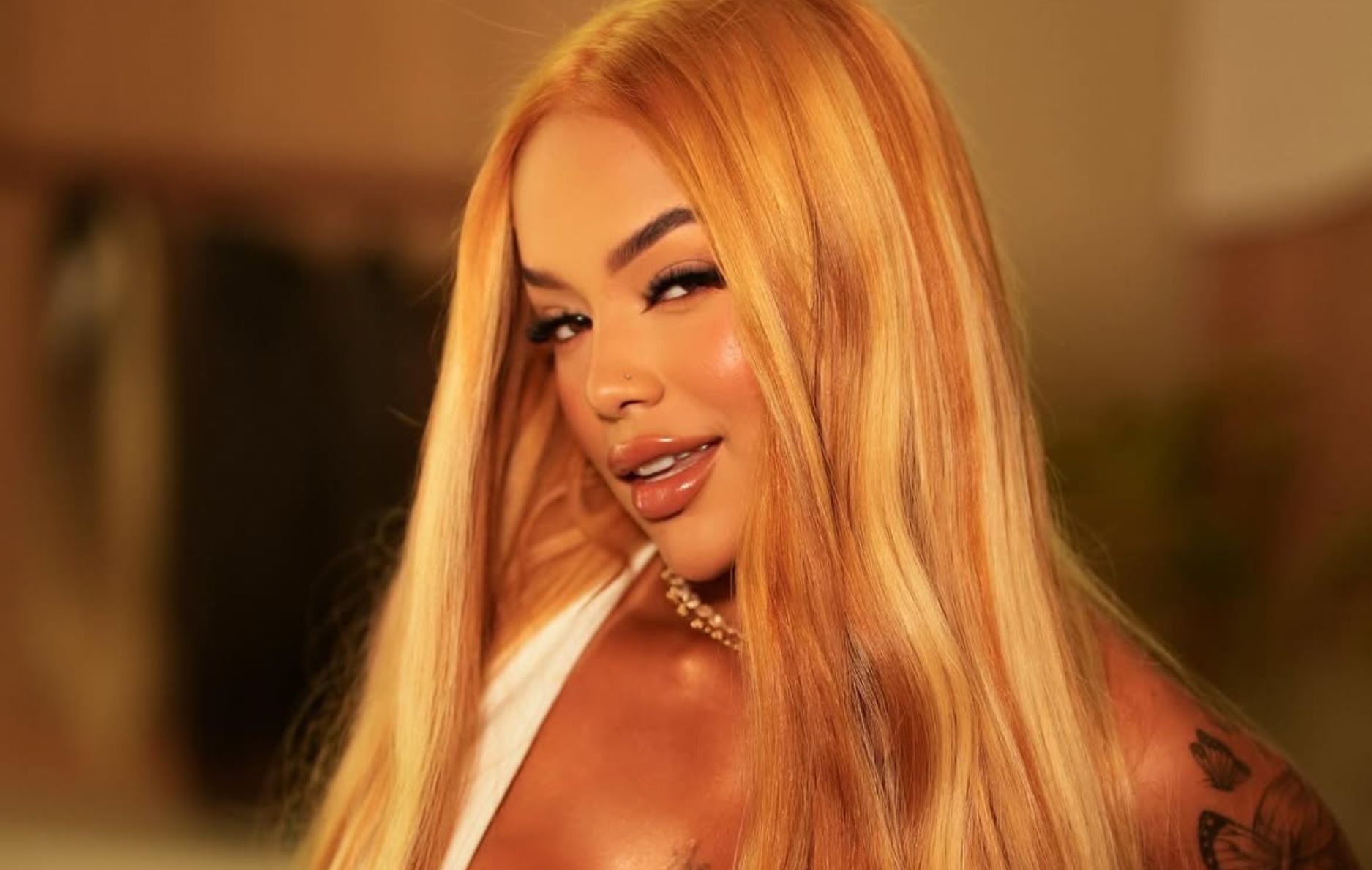Yasmin Louise fala sobre os desafios da carreira e afirma que talento, sozinho, não garante uma trajetória de sucesso.