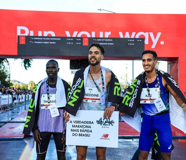 Eliud Kipchoge disputou sua primeira maratona oficial no Brasil durante a New Balance 42K Porto Alegre 2026.