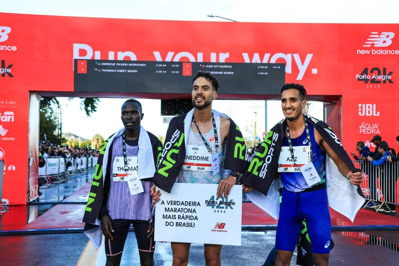Eliud Kipchoge disputou sua primeira maratona oficial no Brasil durante a New Balance 42K Porto Alegre 2026.