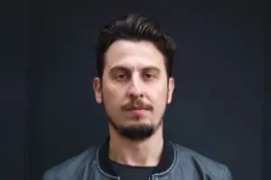 Leandro Demori anunciou sua saída do ICL Notícias e afirmou que seguirá com projetos independentes.