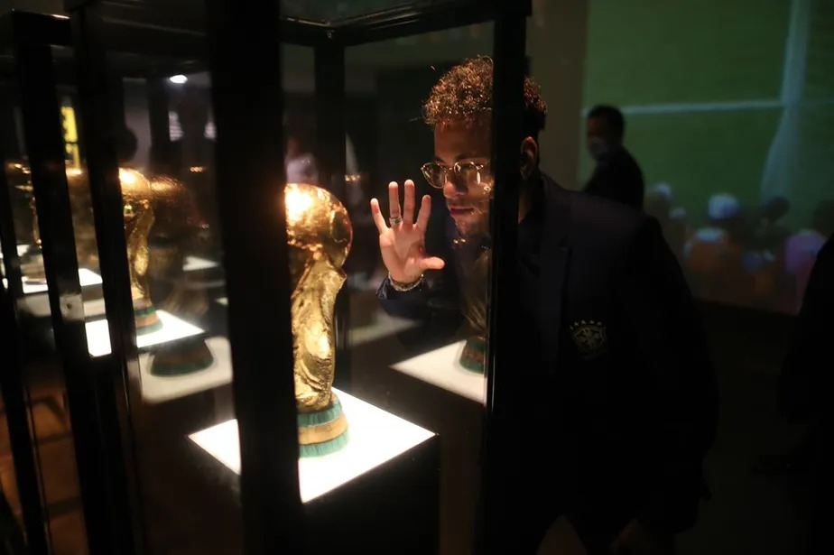 Caso dispute o próximo Mundial, Neymar chegará à Copa de 2030 com 38 anos