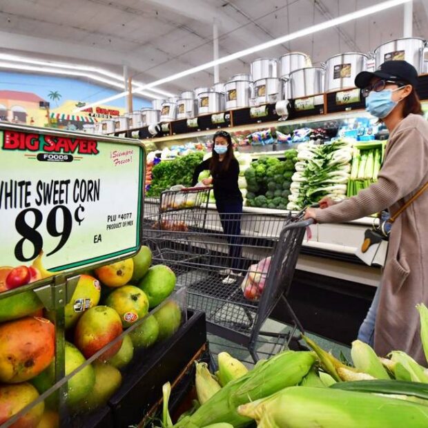 99032664 files in this file photo taken on april 21 2022 shoppers buy food in rosemead californi
