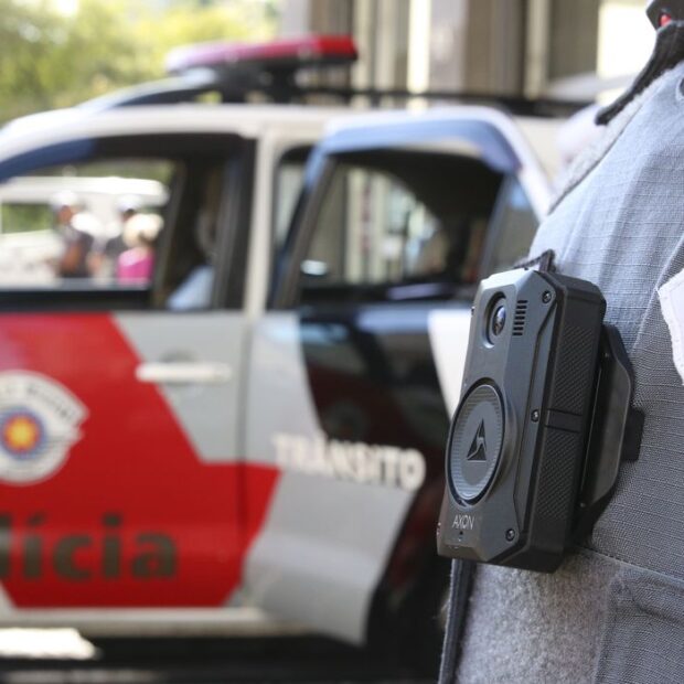 cameras uniformes de policiais militares sao paulo