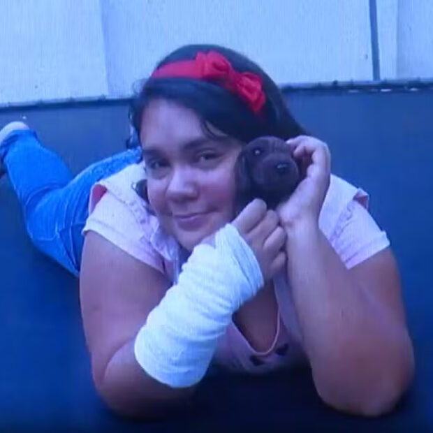 mulher que se passou por criança em sc