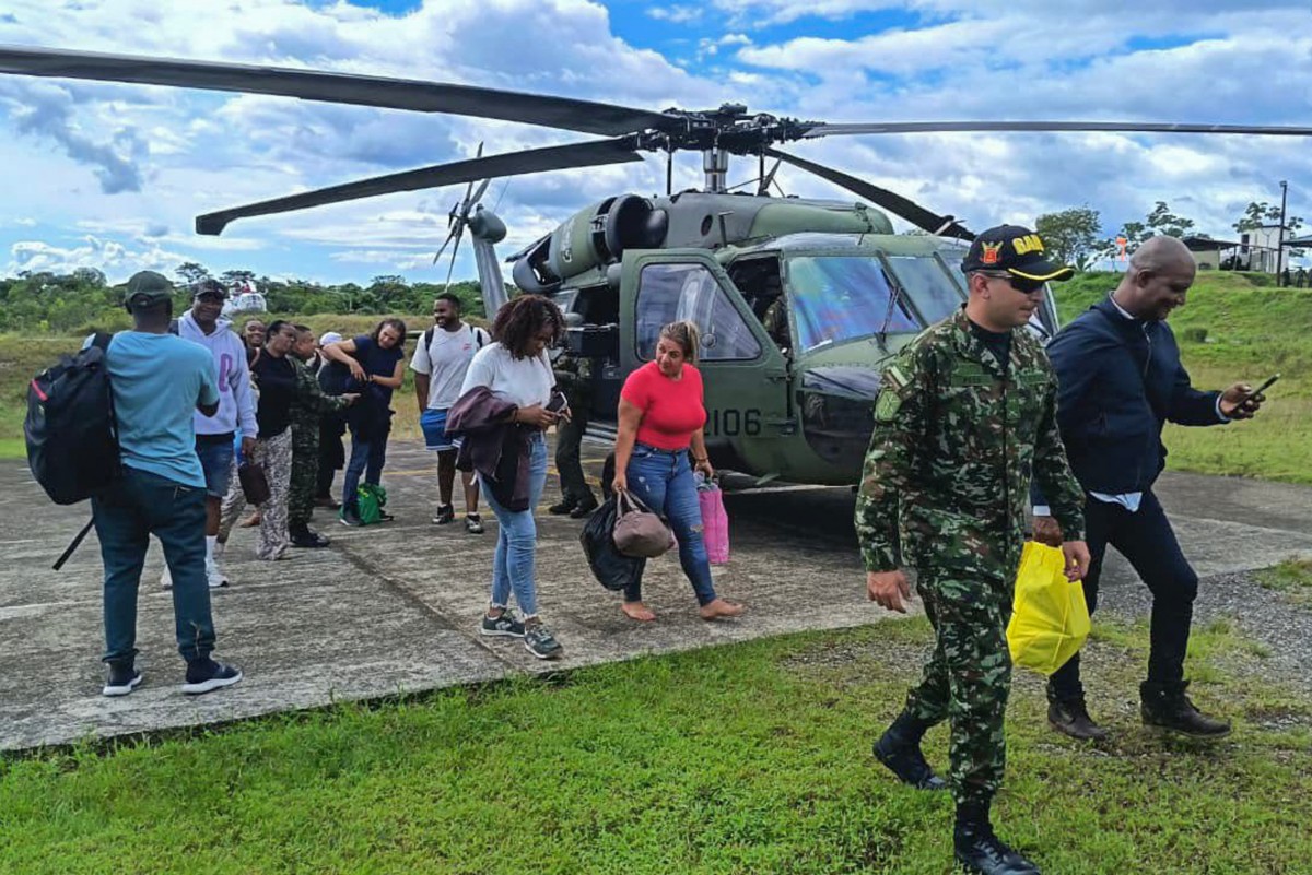 colombia conflict eln hostages release