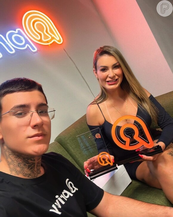Arthur Urach foi citado pela mãe em fala sobre arrependimento público
