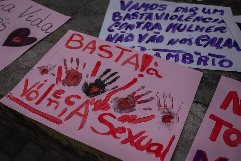 Seis mulheres acusam o ex-executivo de estupro e tráfico de pessoas
