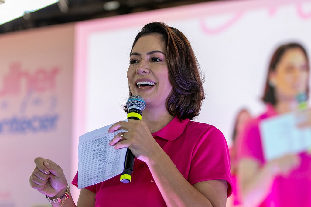 Michelle Bolsonaro renunciou à presidência do PL Mulher em meio à crise familiar