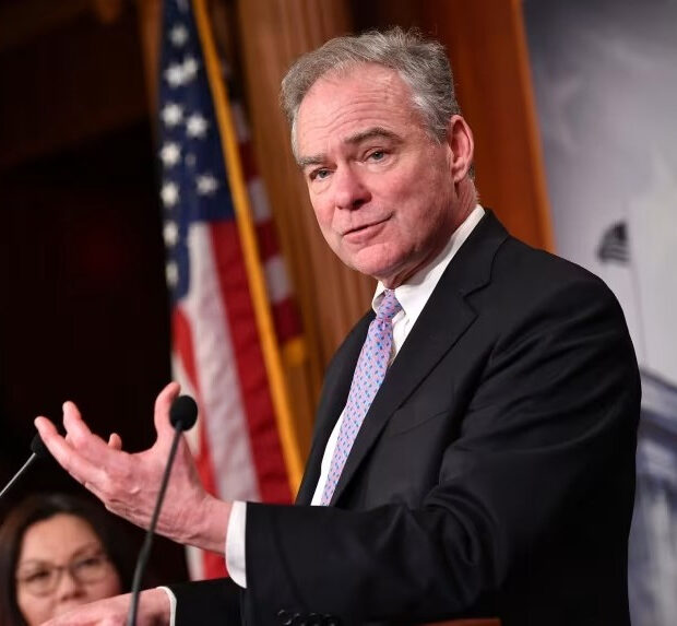 Senador Tim Kaine
