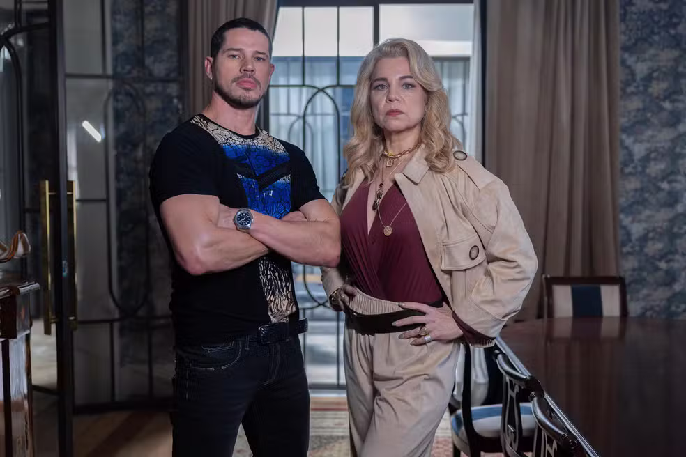 José Loreto estreia como Iuri e já mexe com a rotina de Pilar em "Quem Ama Cuida" - Foto: Globo/Divulgação