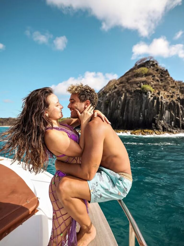 André respondeu à declaração de Larissa e disse que o amor dos dois é vivido “de verdade”