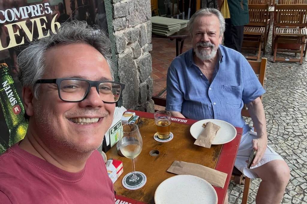 Danton Mello homenageia o pai seis dias após sua morte