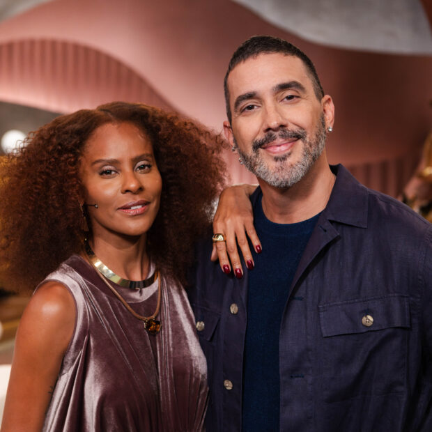 Aline Wirley e André Marques estão confirmados na segunda temporada de “Angélica ao Vivo”, no GNT André Marques e Aline Wirley. Foto: Gshow/Bella Pinheiro