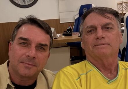 jair e flavio bolsonaro