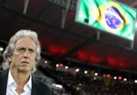 Jorge Jesus disse que recebeu orientações para preparar uma pré-convocação da Seleção Brasileira